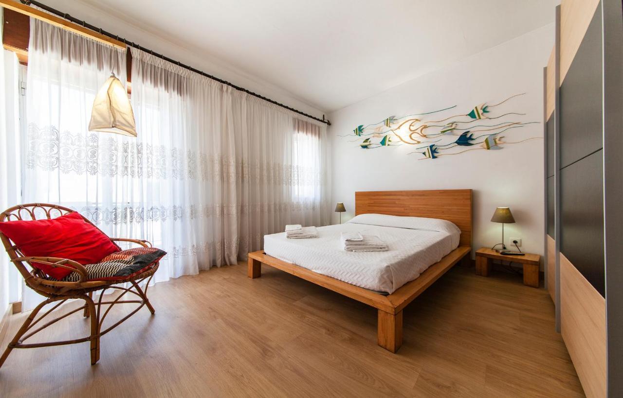 לאגוּ‏ש O - Sao Goncalo Central Guesthouse מראה חיצוני תמונה