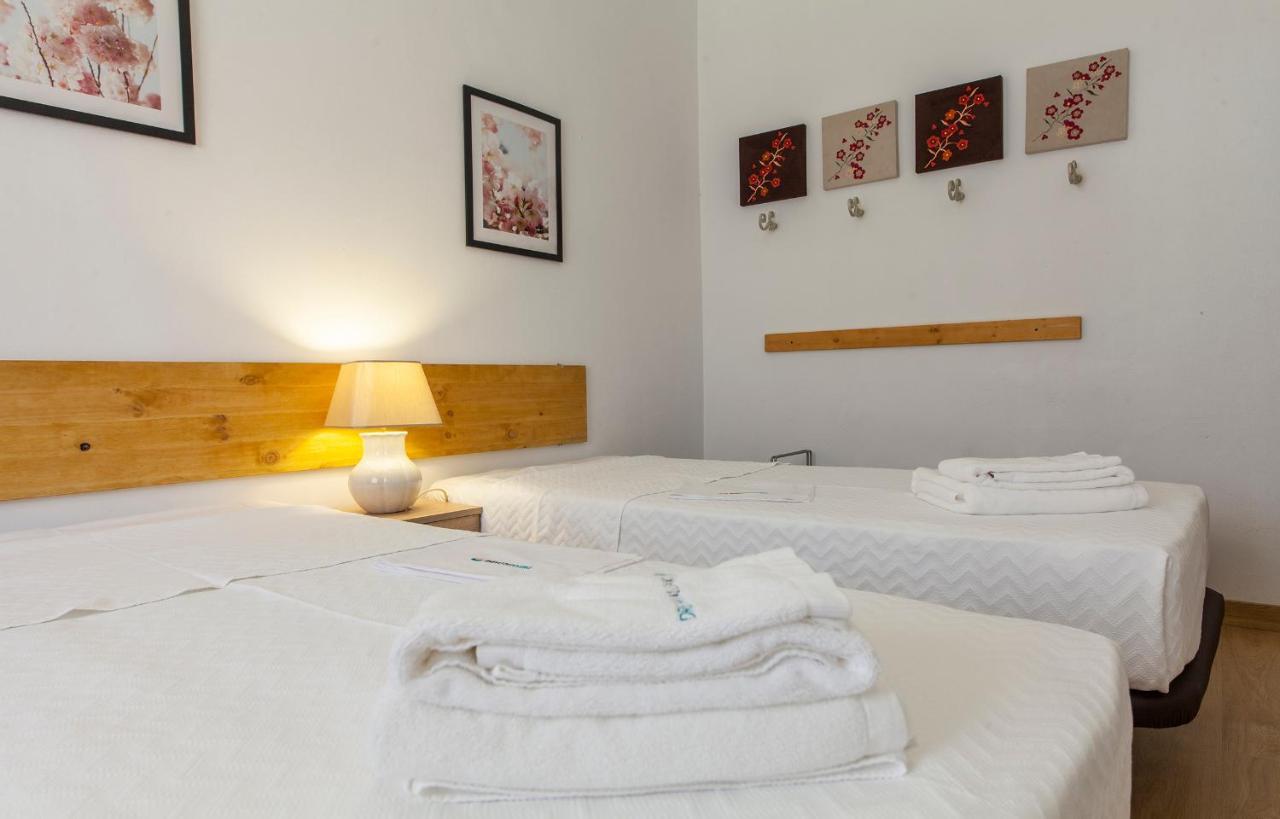 לאגוּ‏ש O - Sao Goncalo Central Guesthouse מראה חיצוני תמונה